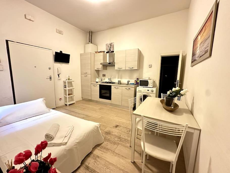 Comfortable House In Centro Storico Florenz Exterior foto